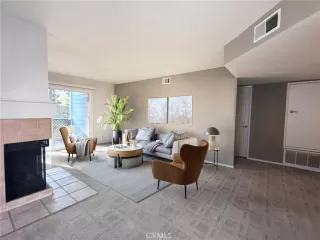 Photo #2: OC25196062 Listing 