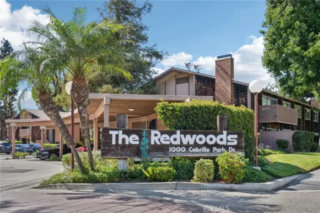 MLS: OC25196115 Condo For Sale