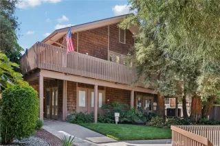 Photo #2: OC25196115 Listing 