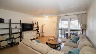 Photo #6: OC25196225 Listing 