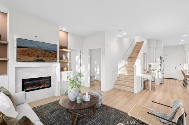 MLS: OC25196562 Condo For Sale