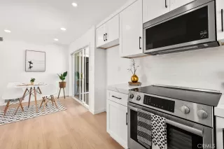 Photo #6: OC25196718 Listing