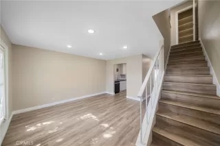 Photo #4: OC25196887 Listing 