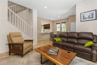 Photo #3: OC25197295 Listing