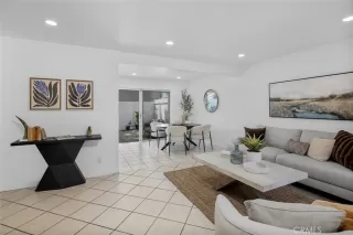 Photo #3: OC25197538 Listing