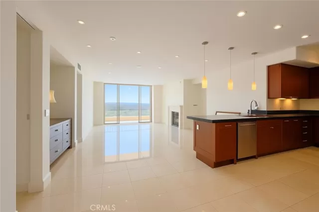 MLS: OC25197619 Condo For Sale