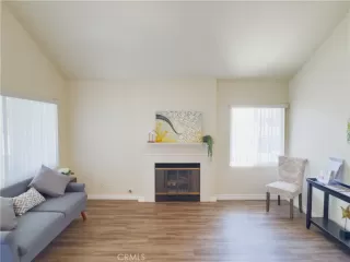 Photo #4: OC25197641 Listing 