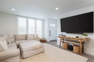 Photo #1: OC25197957 Listing