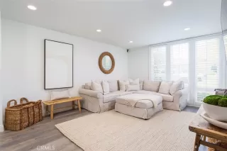 Photo #2: OC25197957 Listing