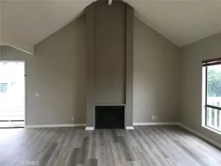 Photo #3: OC25198151 Listing 