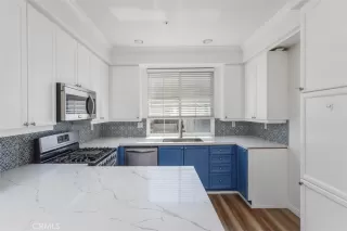 Photo #6: OC25198625 Listing 