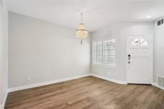 Photo #4: OC25199065 Listing 