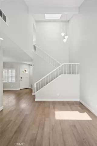 Photo #5: OC25199065 Listing 