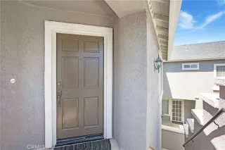 Photo #3: OC25199093 Listing 