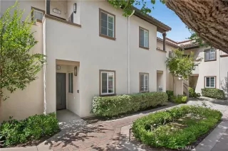 Photo #2: OC25199387 Listing