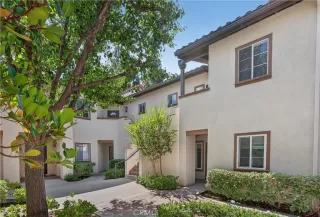 Photo #3: OC25199387 Listing