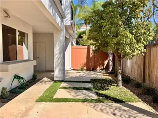 Photo #1: OC25199569 Listing 