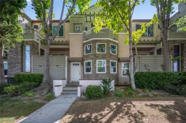 MLS: OC25199747 Condo For Sale