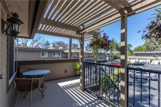 Photo #4: OC25199957 Listing 