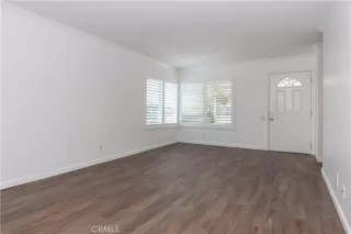 Photo #6: OC25199957 Listing 