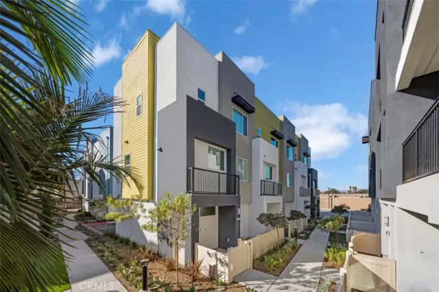 MLS: OC25200210 Condo For Sale