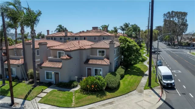 MLS: OC25200465 Condo For Sale