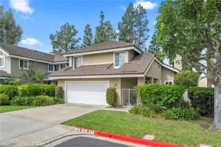 Photo #1: OC25200790 Listing