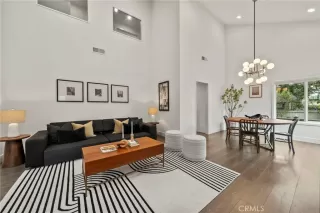 Photo #5: OC25200790 Listing