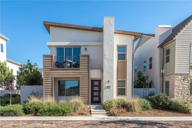 MLS: OC25200844 Condo For Sale