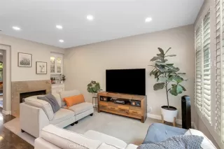 More Details about MLS # OC25201097 : 533 N PAGEANT DRIVE B