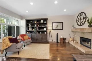 Photo #2: OC25201097 Listing 