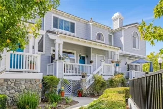 Photo #6: OC25201097 Listing 