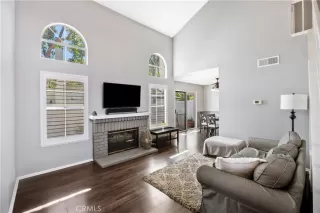 Photo #6: OC25201112 Listing