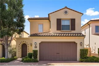 Browse active condo listings in STONEGATE