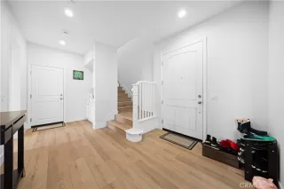 Photo #4: OC25201288 Listing