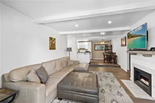 Photo #3: OC25201313 Listing