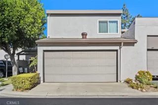 More Details about MLS # OC25201580 : 438 N VIA CAPRI