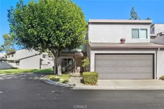 Photo #1: OC25201580 Listing