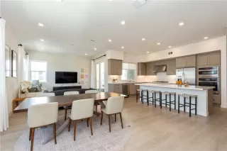 Photo #3: OC25201687 Listing 