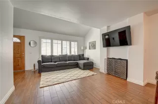 Photo #4: OC25202124 Listing 