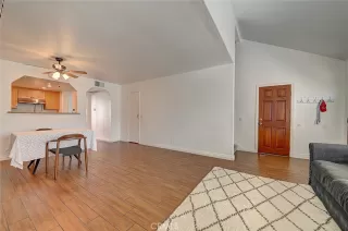 Photo #5: OC25202124 Listing 