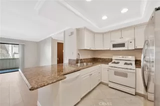 Photo #6: OC25202492 Listing 