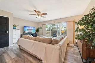 Photo #2: OC25203039 Listing 