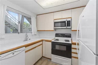 Photo #5: OC25203884 Listing 