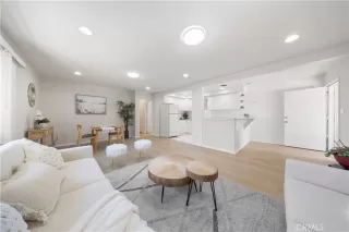 Photo #2: OC25204637 Listing