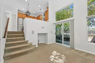 Photo #4: OC25207603 Listing 