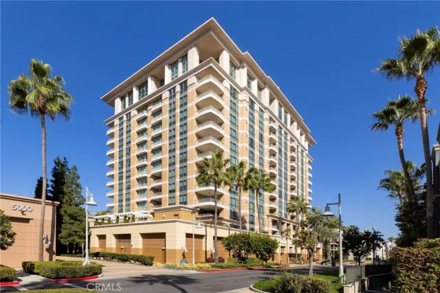 MLS: OC25208173 Condo For Sale