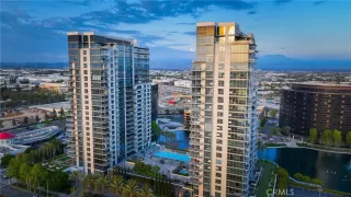 Photo #6: OC25208800 Listing 