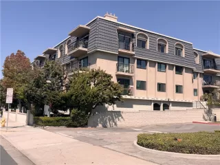 Photo #2: OC25209847 Listing 