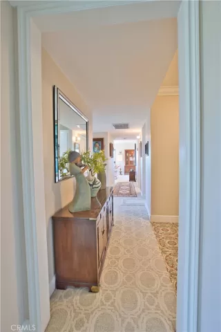 Photo #6: OC25209847 Listing 